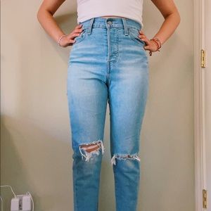 LEVI’S wedgie straight jeans